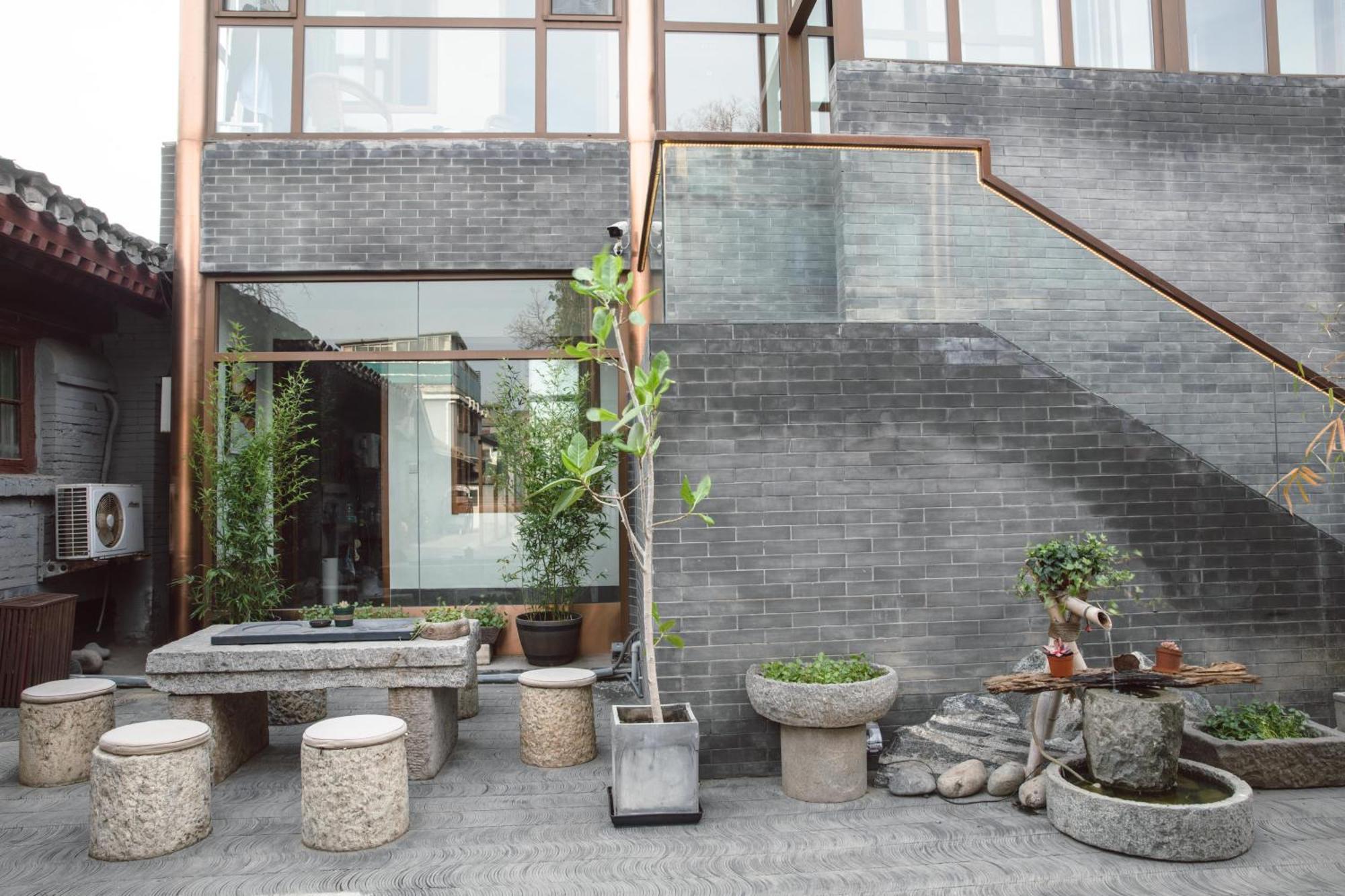 Отель Guipu Beihai Courtyard
