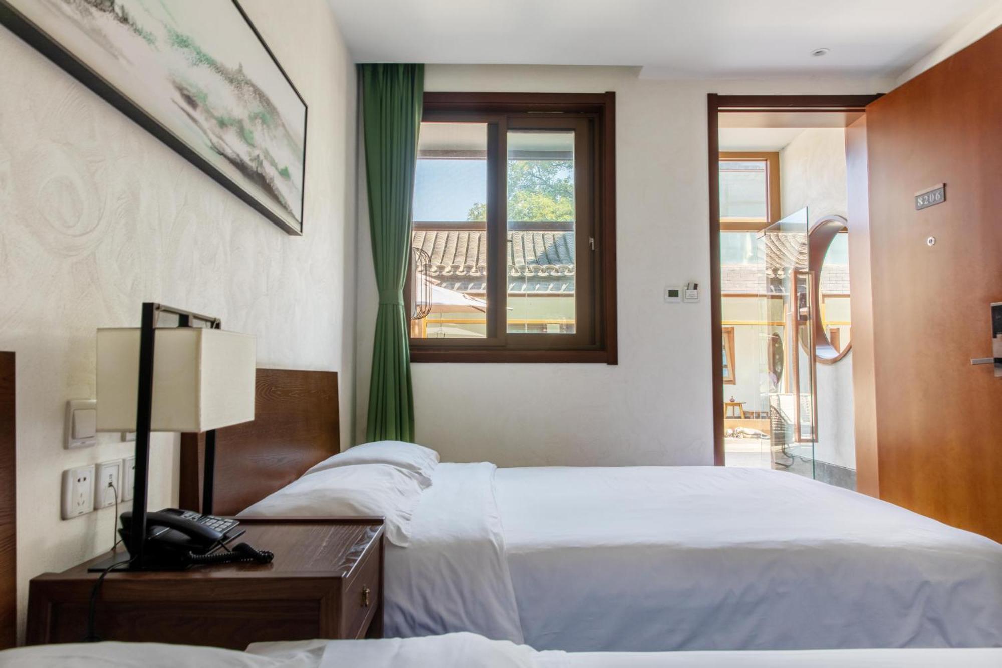 Отель Guipu Beihai Courtyard 3*