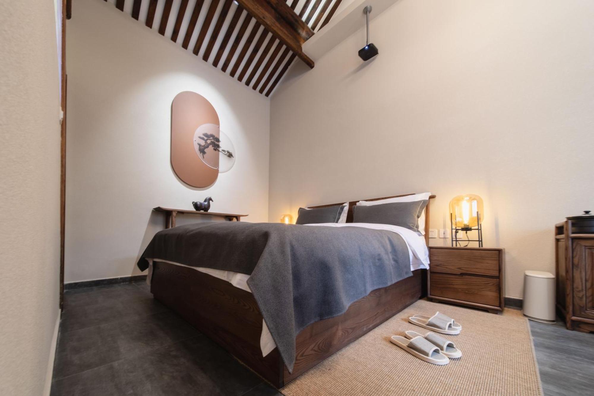 Guipu Beihai Courtyard 3* Пекин